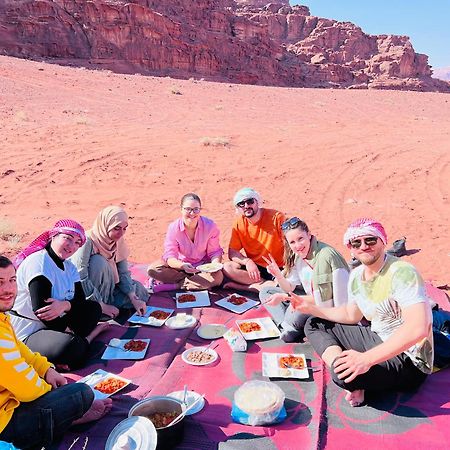 Wadi Rum Bubble Camp & Tour المظهر الخارجي الصورة