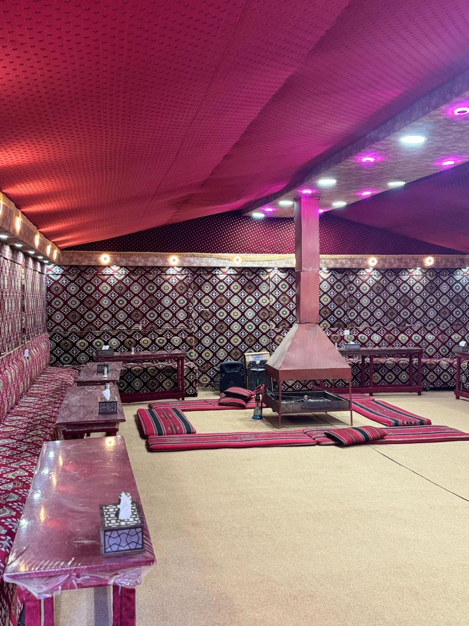 Wadi Rum Bubble Camp & Tour المظهر الخارجي الصورة