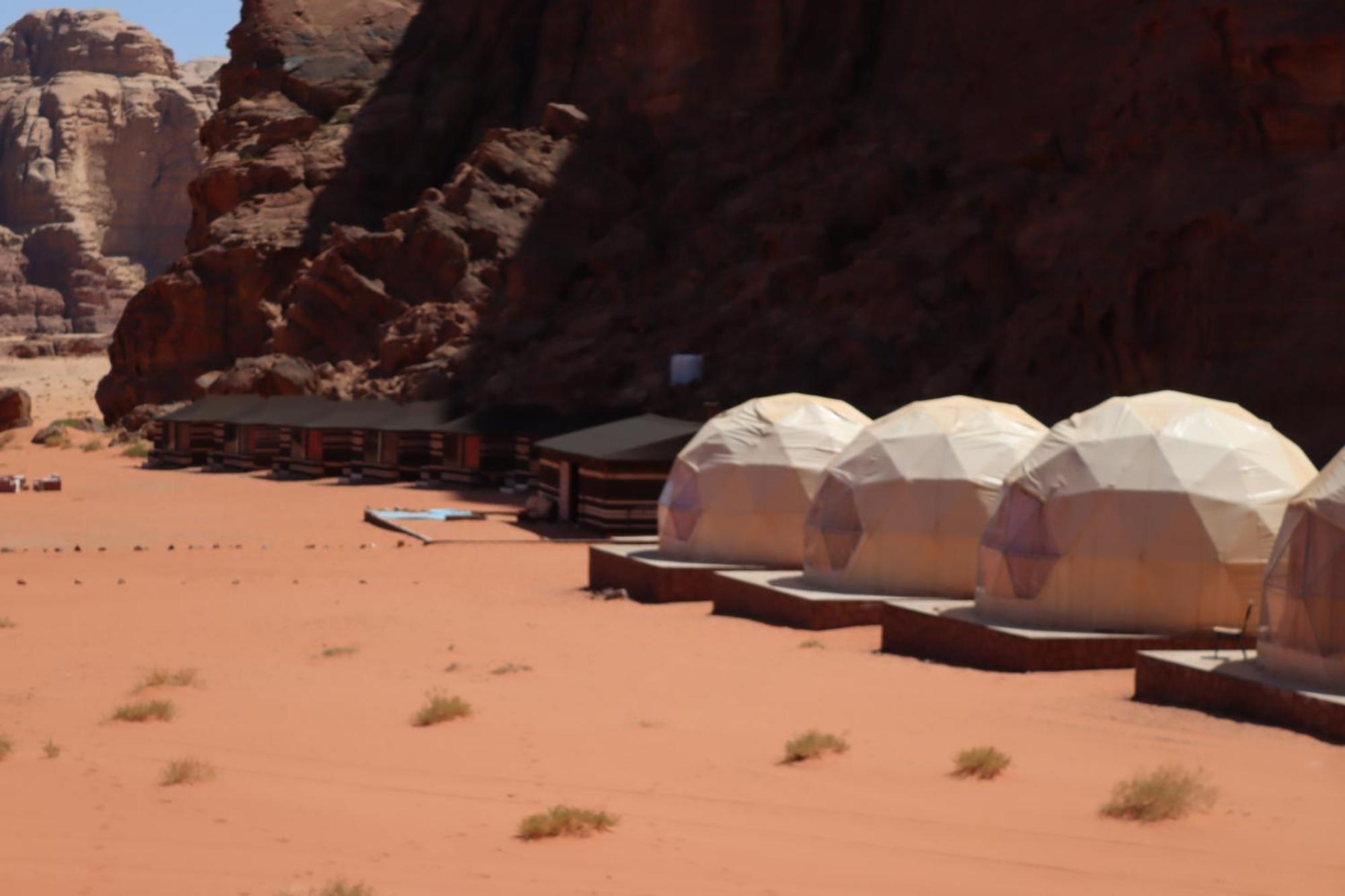 Wadi Rum Bubble Camp & Tour المظهر الخارجي الصورة