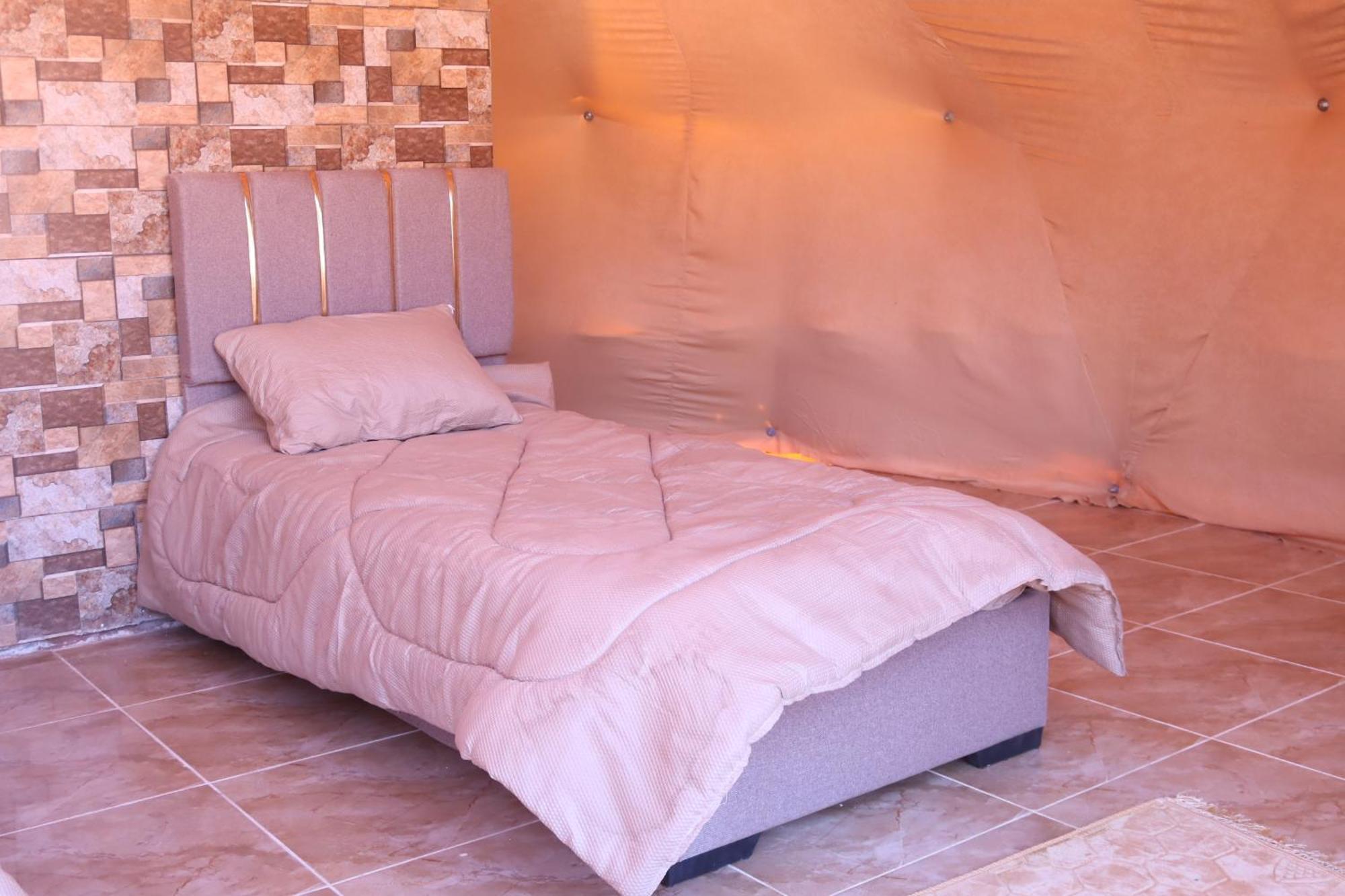 Wadi Rum Bubble Camp & Tour المظهر الخارجي الصورة