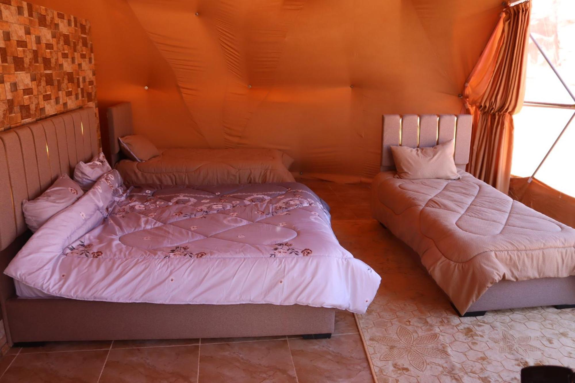Wadi Rum Bubble Camp & Tour المظهر الخارجي الصورة